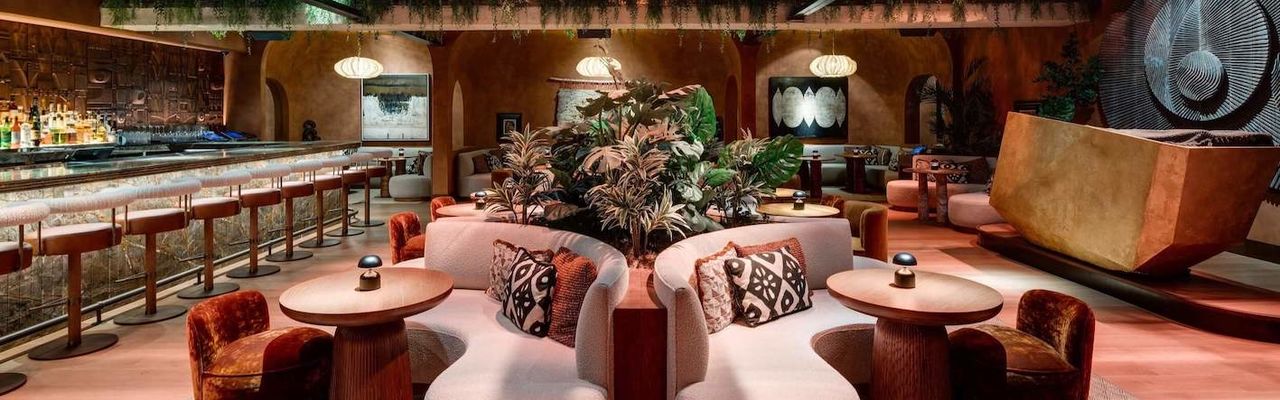 Mila Lounge Miami Table