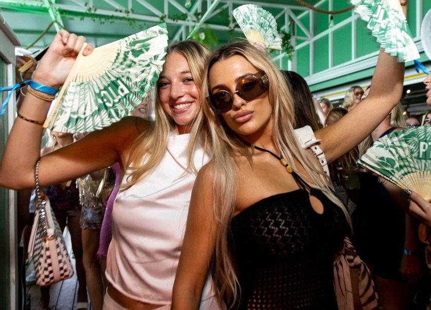 palm tree club floor plan